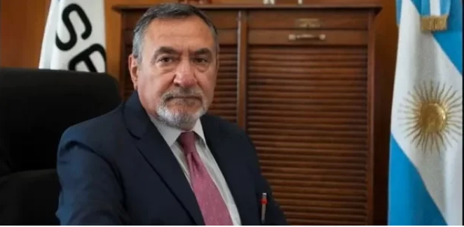 CARLOS PAZ, EX PRESIDENTE DEL INTA, ACUSÓ AL GOBIERNO DE PARALIZAR EL ORGANISMO Y DIJO QUE LOS DESPIDOS FUERON UNA PROVOCACIÓN: “QUIEREN ECHAR HASTA A UN VETERANO DE MALVINAS, QUE NO PODRÍA SER TOCADO”