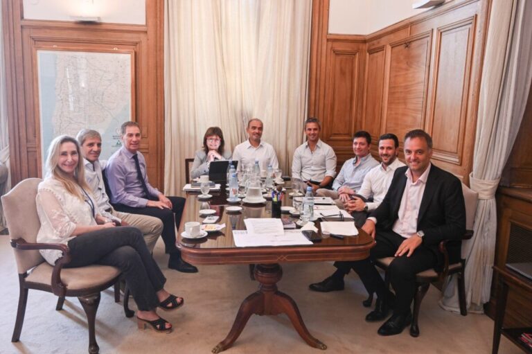 REFORMA LABORAL: EL GOBIERNO SIGUE SIN PONERSE DE ACUERDO SOBRE EL ARTÍCULO DE GANANCIAS