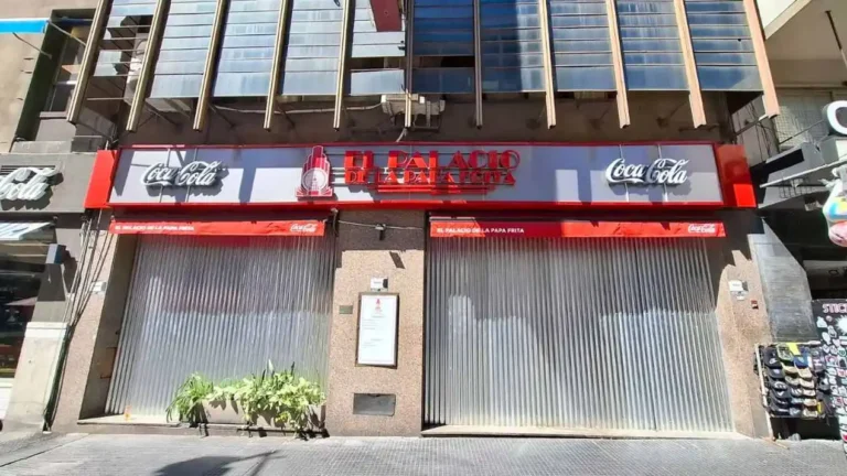 CERRÓ EL PALACIO DE LA PAPA FRITA, RESTAURANTE EMBLEMÁTICO DE BUENOS AIRES