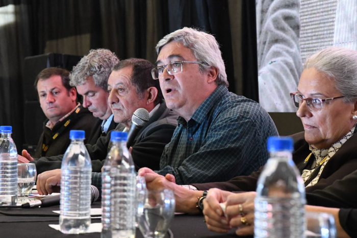 “EL ESTADO NACIONAL DEBE DESTINAR LOS IMPUESTOS PARA OBRAS HÍDRICAS Y VIALES”