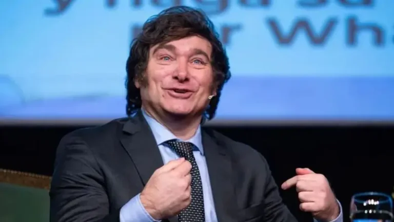 NIVEL DE DESAPROBACIÓN A LA GESTIÓN DE JAVIER MILEI SUBIÓ AL 60,6 % EN ABRIL, SEGÚN SONDEO