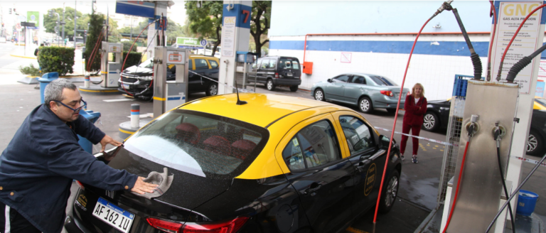 CRECE EL FALTANTE DE GNC EN ESTACIONES DE SERVICIO ANTE MAYOR CONSUMO DE HOGARES POR EL FRÍO