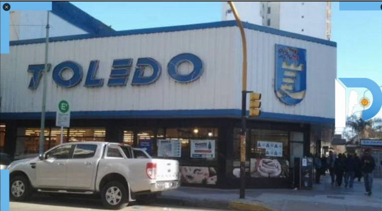 SUPERMERCADOS TOLEDO ABONÓ SOLO EL 40% DE LOS SALARIOS DE JULIO.