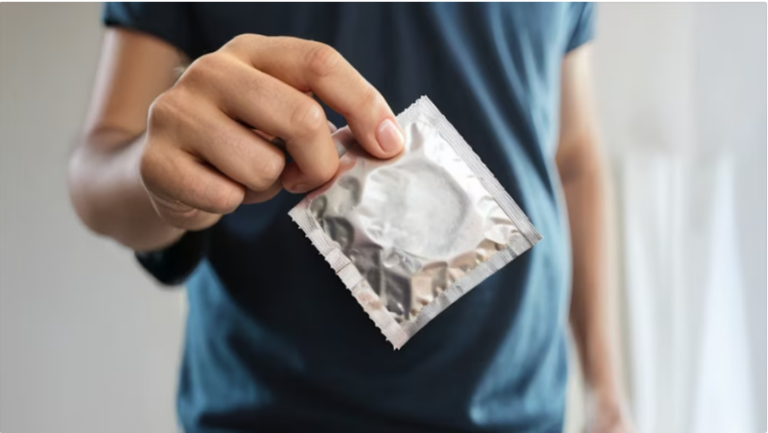 POR QUÉ AUMENTAN LAS INFECCIONES DE TRANSMISIÓN SEXUAL EN ARGENTINA: EL IMPACTO DE LOS MITOS Y LA RESISTENCIA A USAR PRESERVATIVO