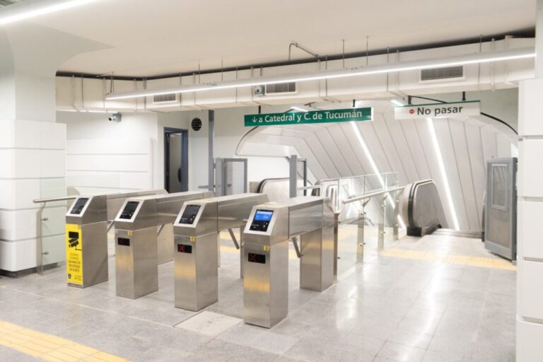 LÍNEA D: ESTE LUNES REABRE LA ESTACIÓN TRIBUNALES
